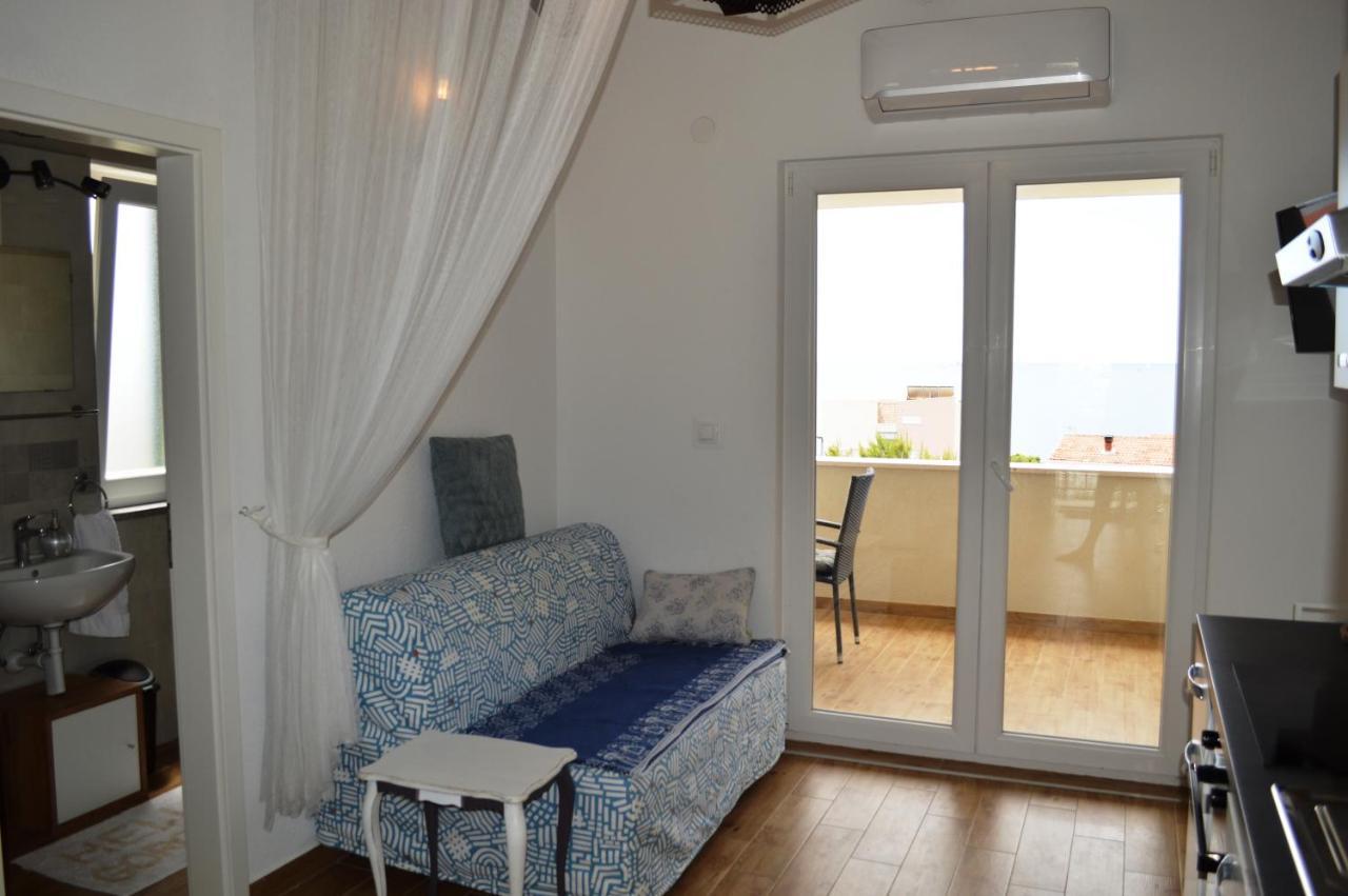 Apartments Starshine & Lighthouse Rogoznica  Exterior photo